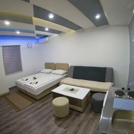 アパート Spirto トレビニエ